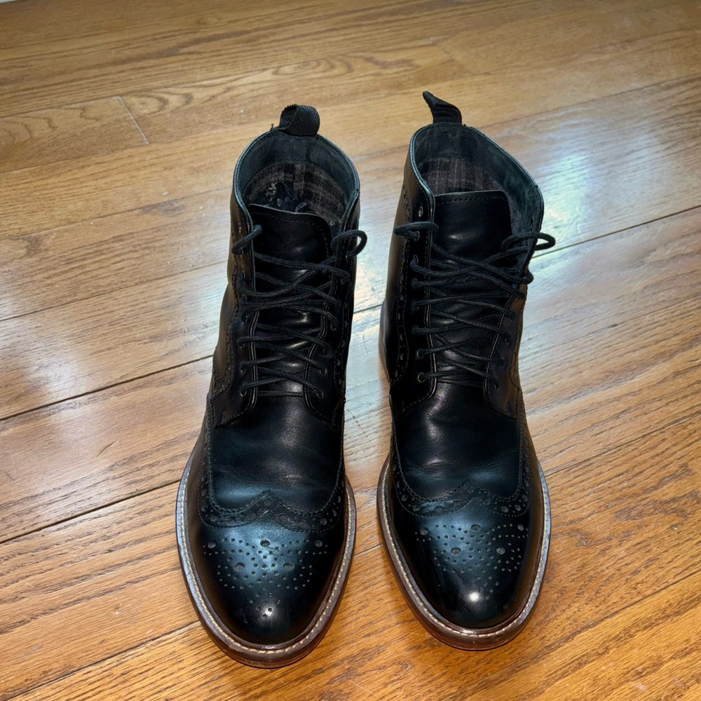 Aston Grey Wingtip Boots